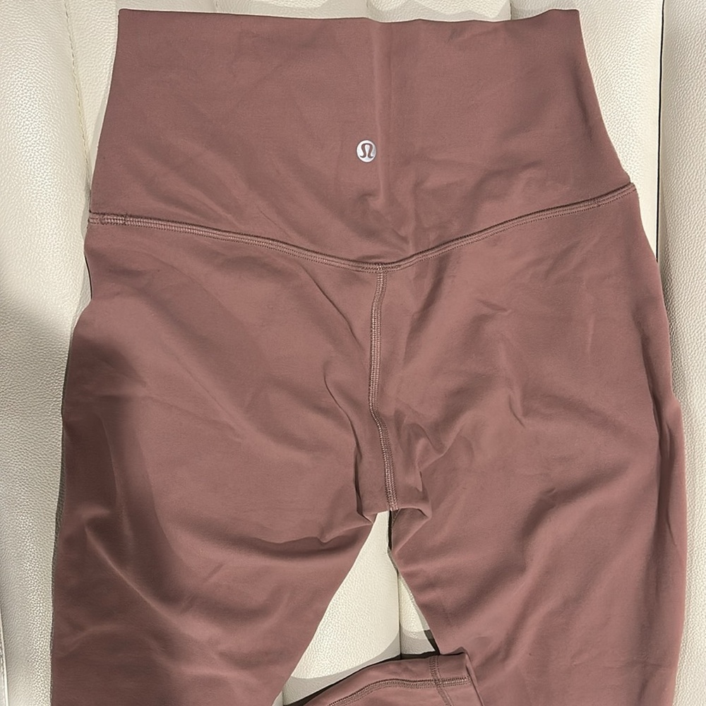 Lululemon Align High-Rise Leggings 25” in twilight rose (6) - Picture 5 of 8